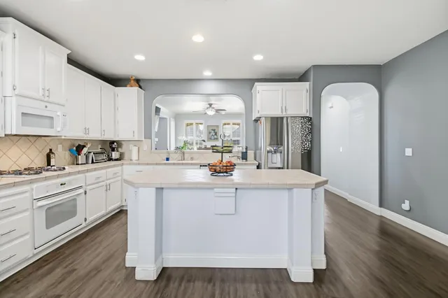 $505,000 | 1893 Acari Avenue, Sacramento, CA 95835