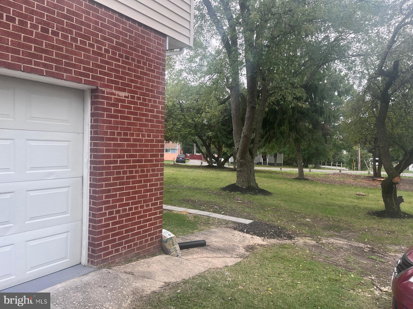 8617 Woodyard Road Clinton, MD 20735 - Photo 43 of 51 a view of outdoor space with green space