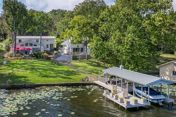 $1,300,000 | 5461 Impala Point Drive, Athens, TX 75752