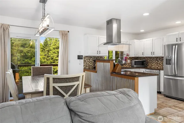 $625,000 | 443 Beef Creek Lane Northwest, Seabeck, WA 98380