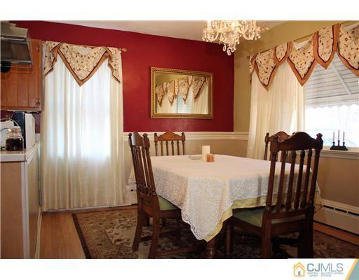 156 Kimberly Road Colonia, NJ 07067 - Photo 3 of 25 Gallery Image 3