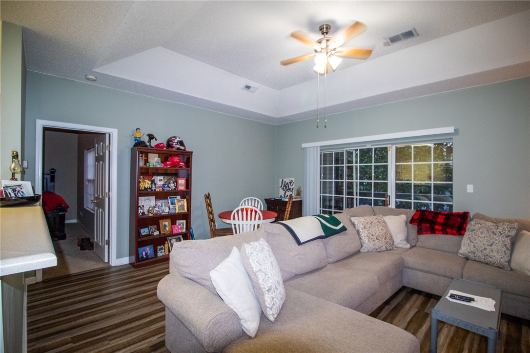 160 Wexford Drive, Unit 201 Anderson, SC 29621 - Photo 7 of 18 Living Room