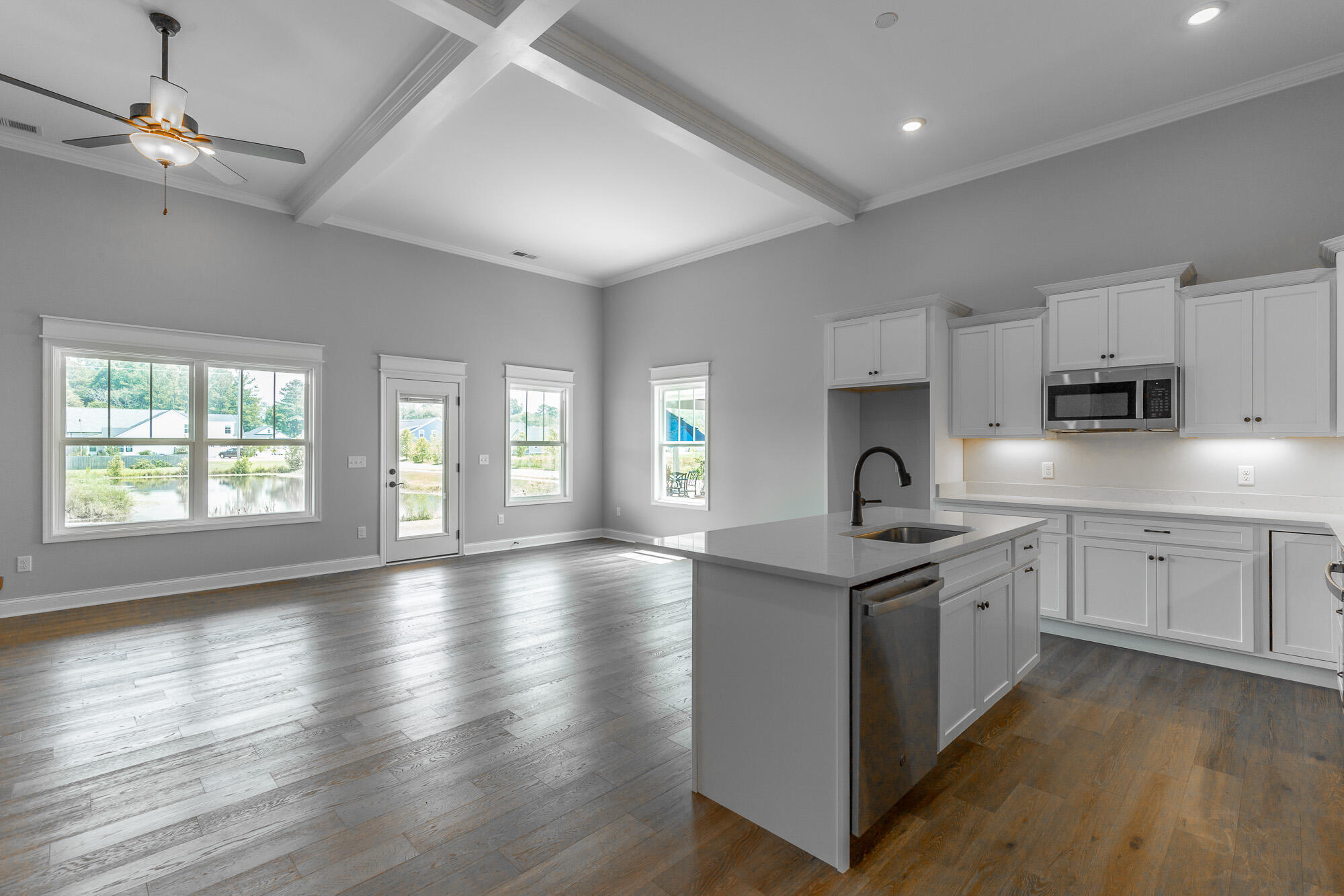 1036 Silverpine Drive Chattanooga, TN 37421 - Photo 16 of 53 Kitchen and Great Room