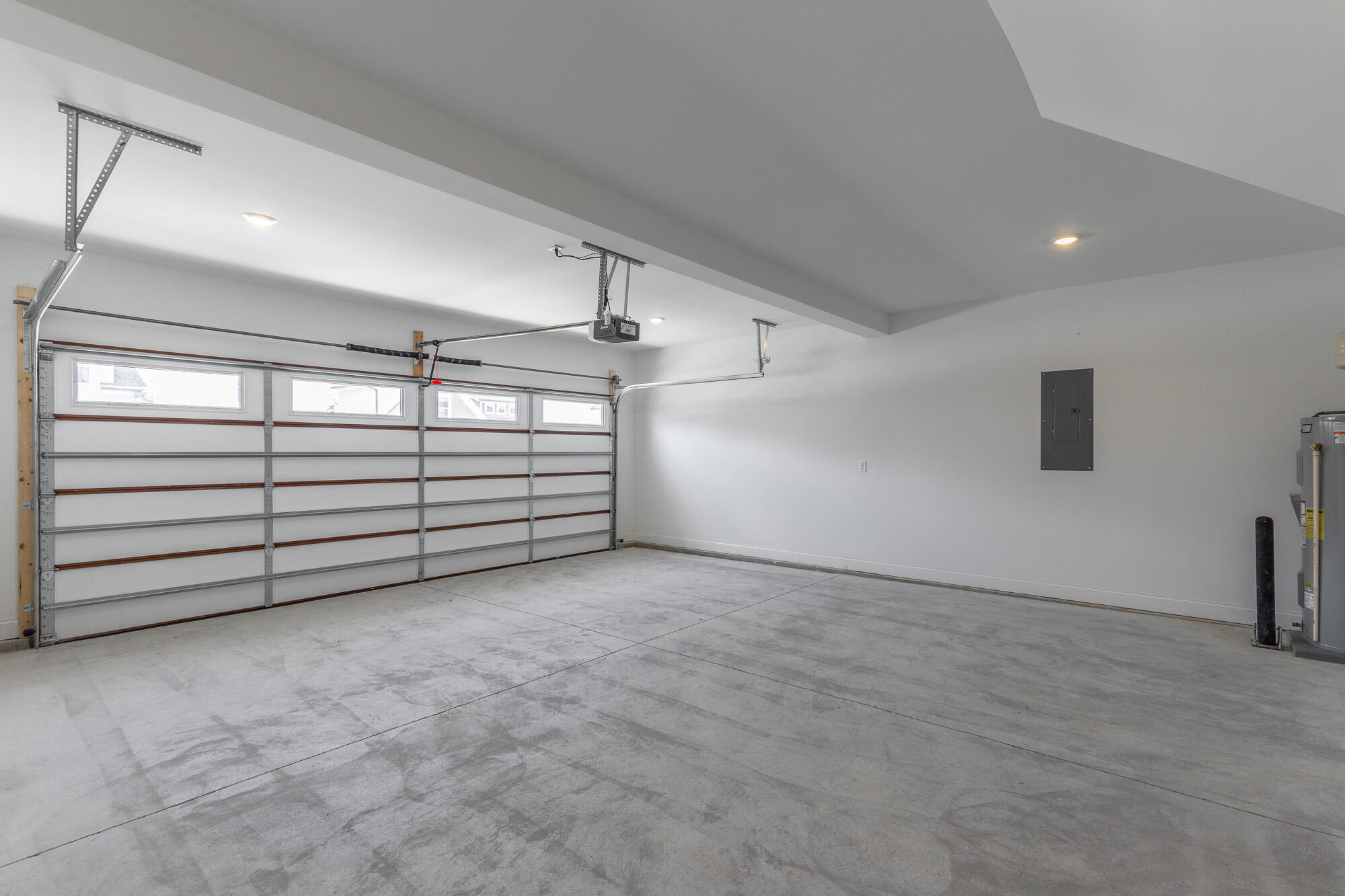 1036 Silverpine Drive Chattanooga, TN 37421 - Photo 40 of 53 Double Car Garage