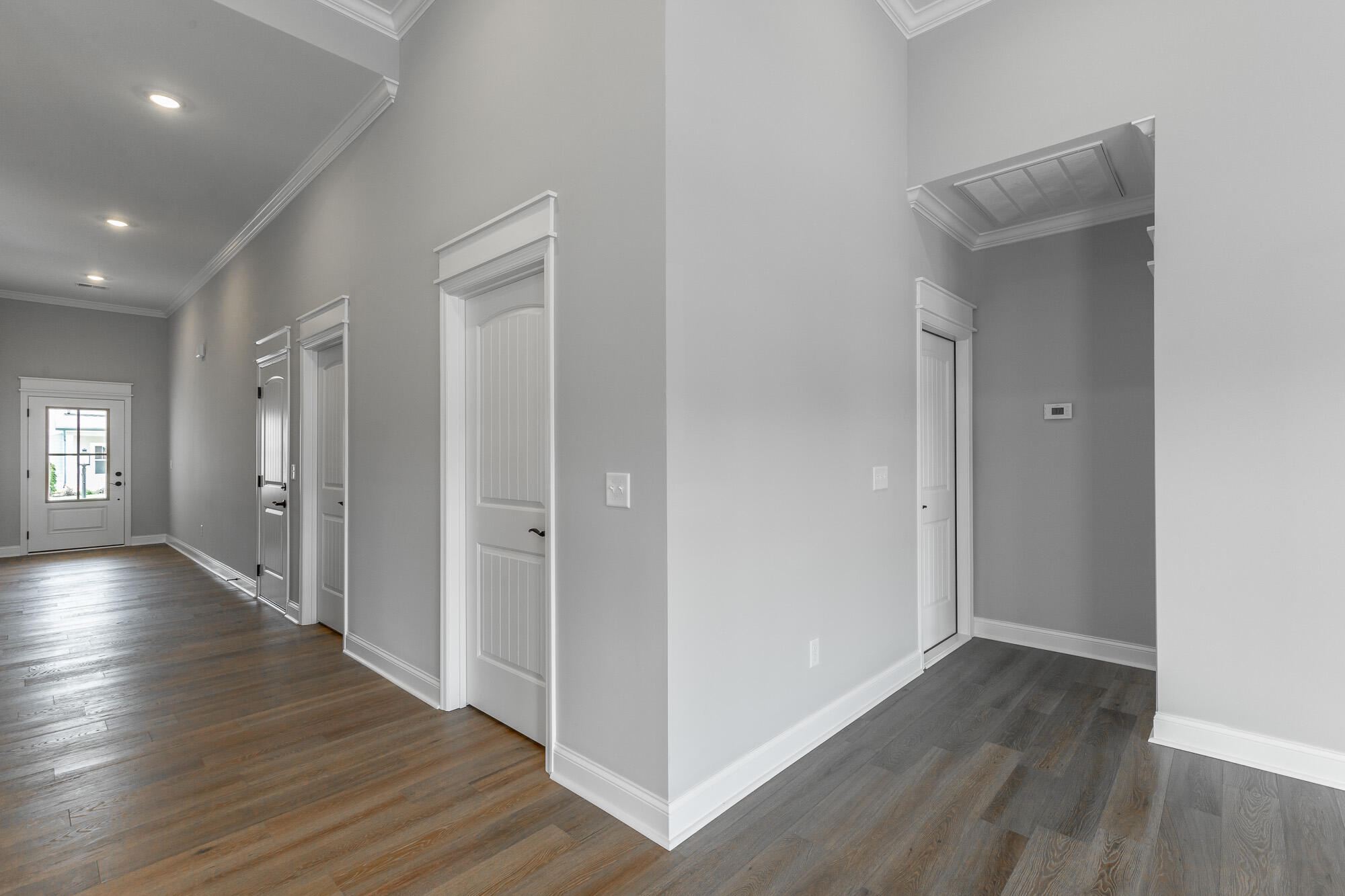 1036 Silverpine Drive Chattanooga, TN 37421 - Photo 9 of 53 Foyer