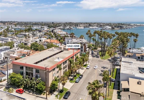 $849,000 | 5959 East Naples Plaza, Long Beach, CA 90803