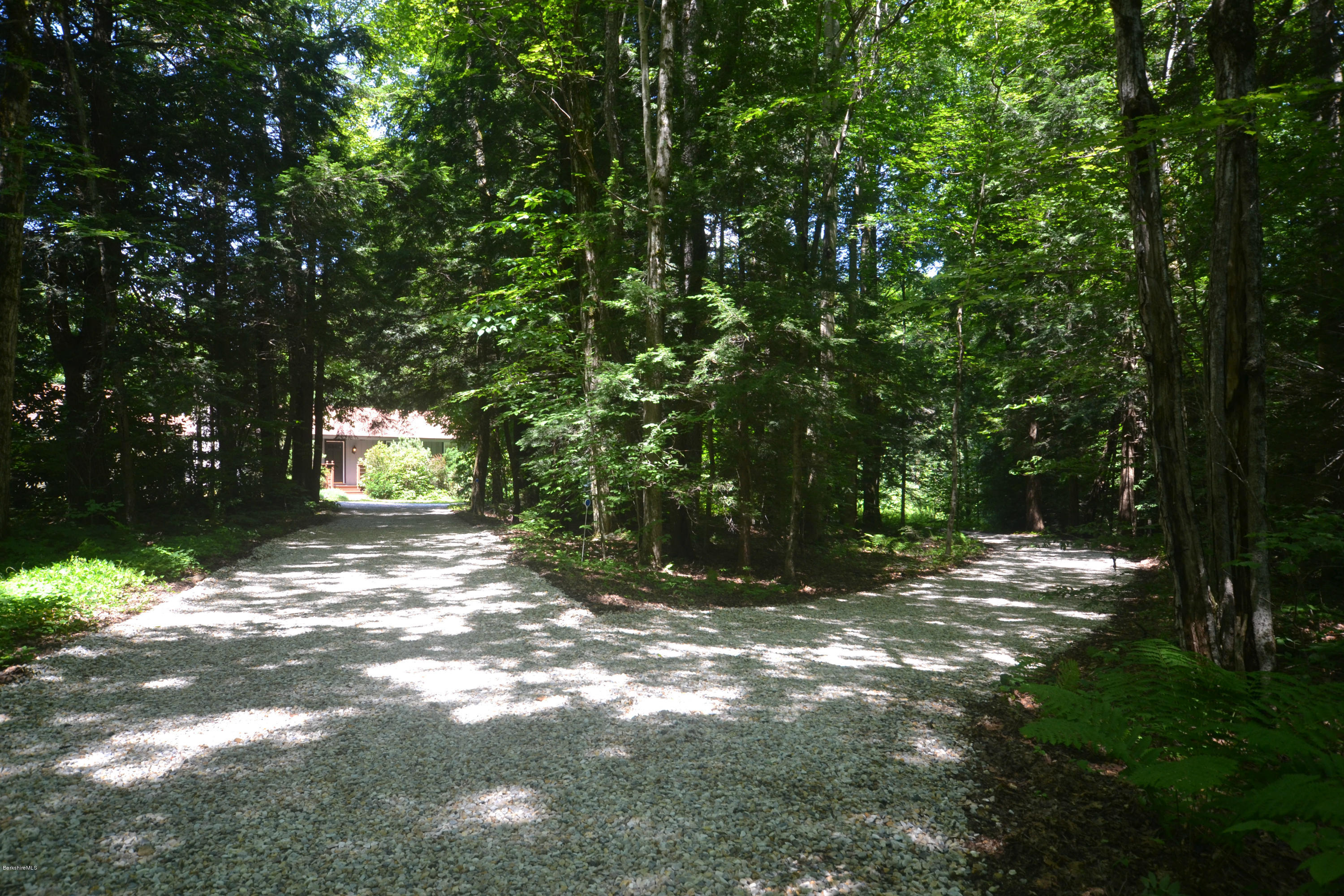 1283 Lovers Lane Road Washington, MA 01223 - Photo 30 of 31 DSC_0506