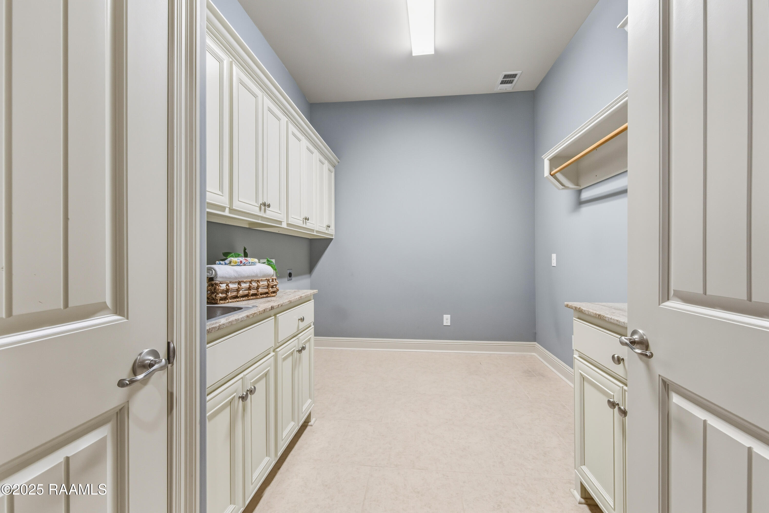 112 Brickell Way Lafayette, LA 70508 - Photo 39 of 45 112Brickell-71