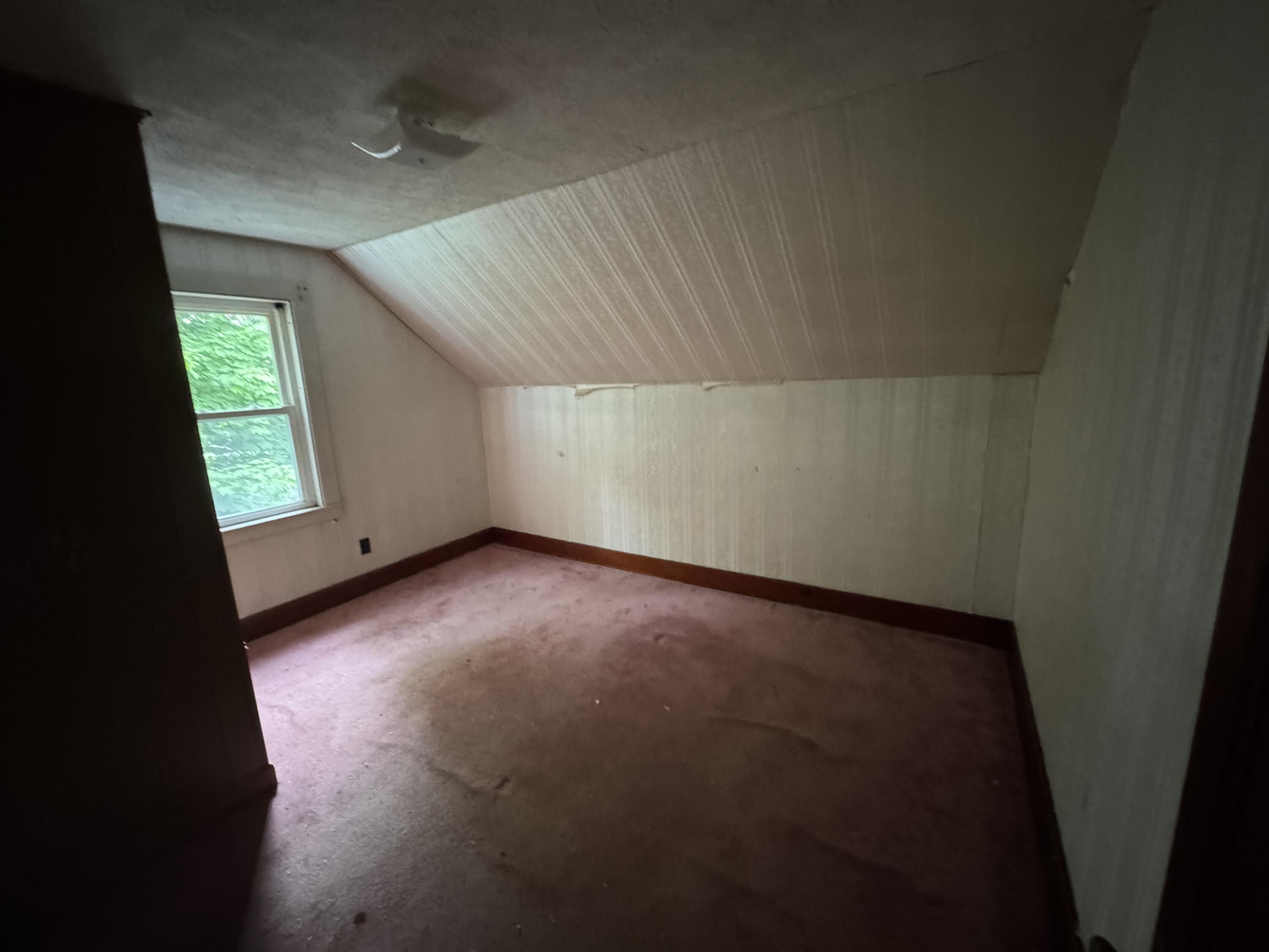 95 Eastern Avenue Augusta, ME 04330 - Photo 15 of 21 IMG_8375