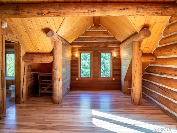 $2,000,000 | 261 4th Of July Creek Road, North Fork, ID 83466