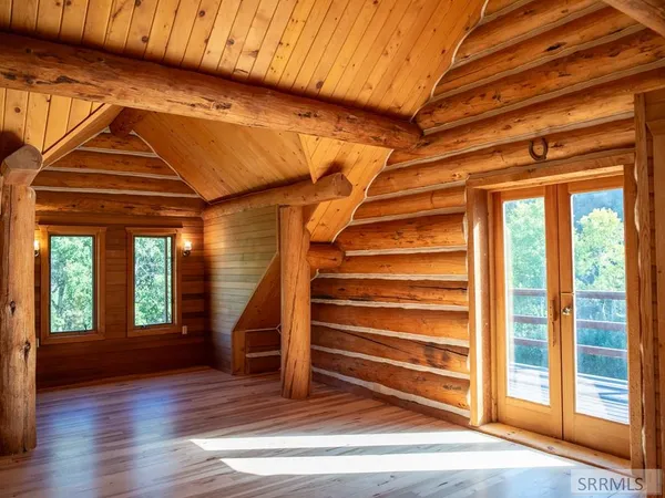 $2,000,000 | 261 4th Of July Creek Road, North Fork, ID 83466