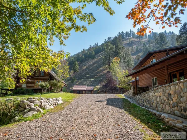 $2,000,000 | 261 4th Of July Creek Road, North Fork, ID 83466