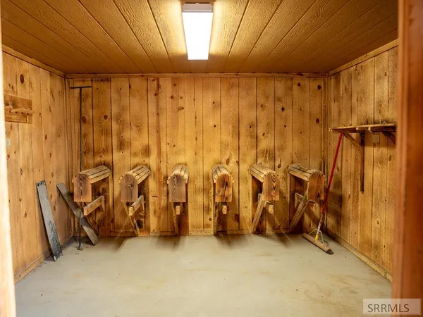$2,000,000 | 261 4th Of July Creek Road, North Fork, ID 83466