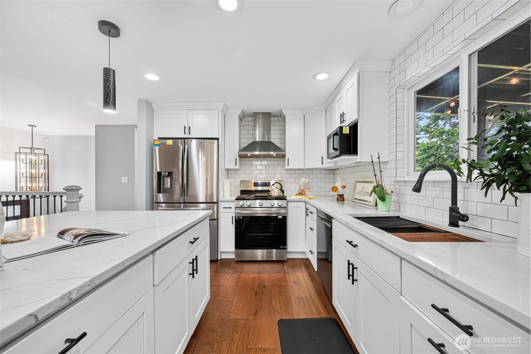 23119 80th Place West Edmonds, WA 98026 - Photo 14 of 40