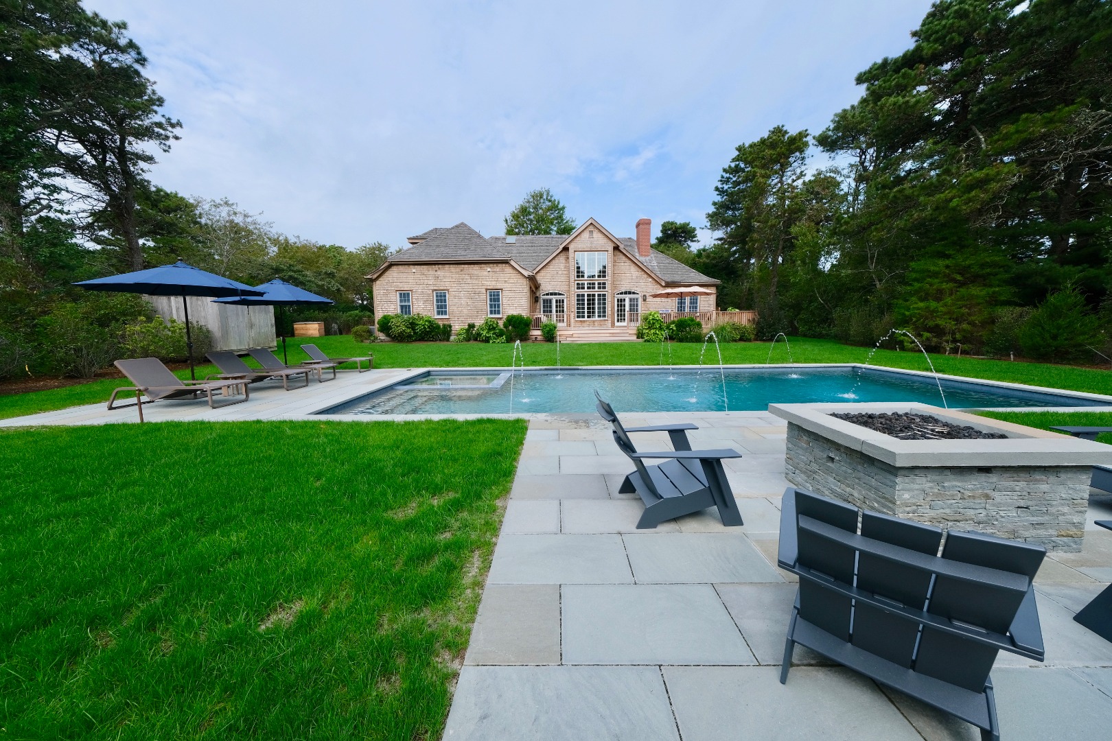 33 Brewster Road Nantucket, MA 02554 - Photo 51 of 55 Gallery Image 51