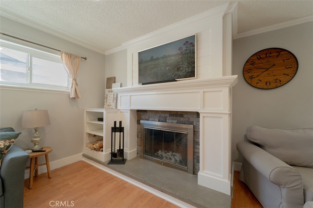 223 South Emerald Street Anaheim, CA 92804 - Photo 11 of 46