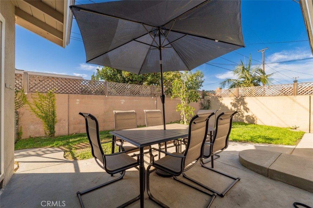 223 South Emerald Street Anaheim, CA 92804 - Photo 33 of 46