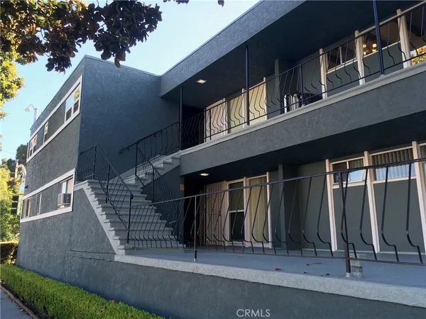 $410,000 | 231 Junipero Avenue, Unit 12, Long Beach, CA 90803