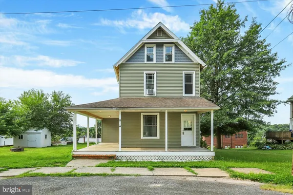 $205,000 | 416 Highland Avenue, West Milton, PA 17886