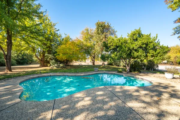 $750,000 | 7429 Danish Lane, Redding, CA 96002