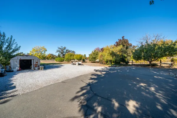 $750,000 | 7429 Danish Lane, Redding, CA 96002