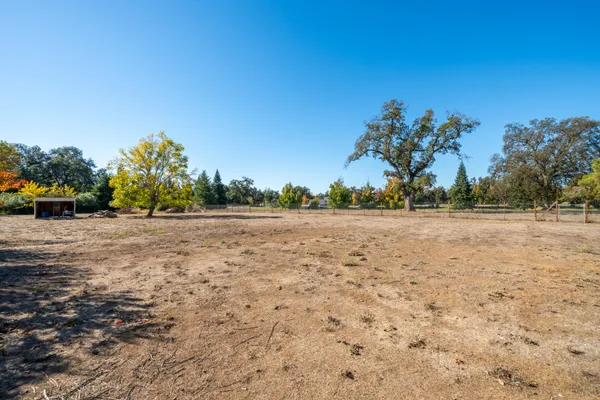 $750,000 | 7429 Danish Lane, Redding, CA 96002