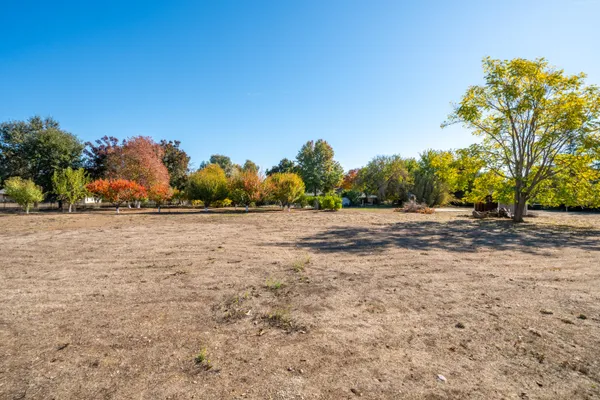 $750,000 | 7429 Danish Lane, Redding, CA 96002
