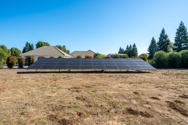 $750,000 | 7429 Danish Lane, Redding, CA 96002