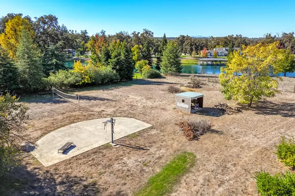 $750,000 | 7429 Danish Lane, Redding, CA 96002