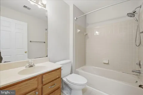 $450,000 | 8307 Green Heron Way, Unit 11, Lorton, VA 22079