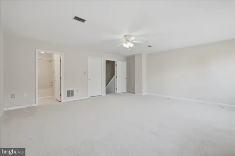 $450,000 | 8307 Green Heron Way, Unit 11, Lorton, VA 22079