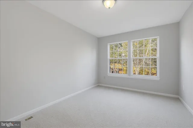 $450,000 | 8307 Green Heron Way, Unit 11, Lorton, VA 22079