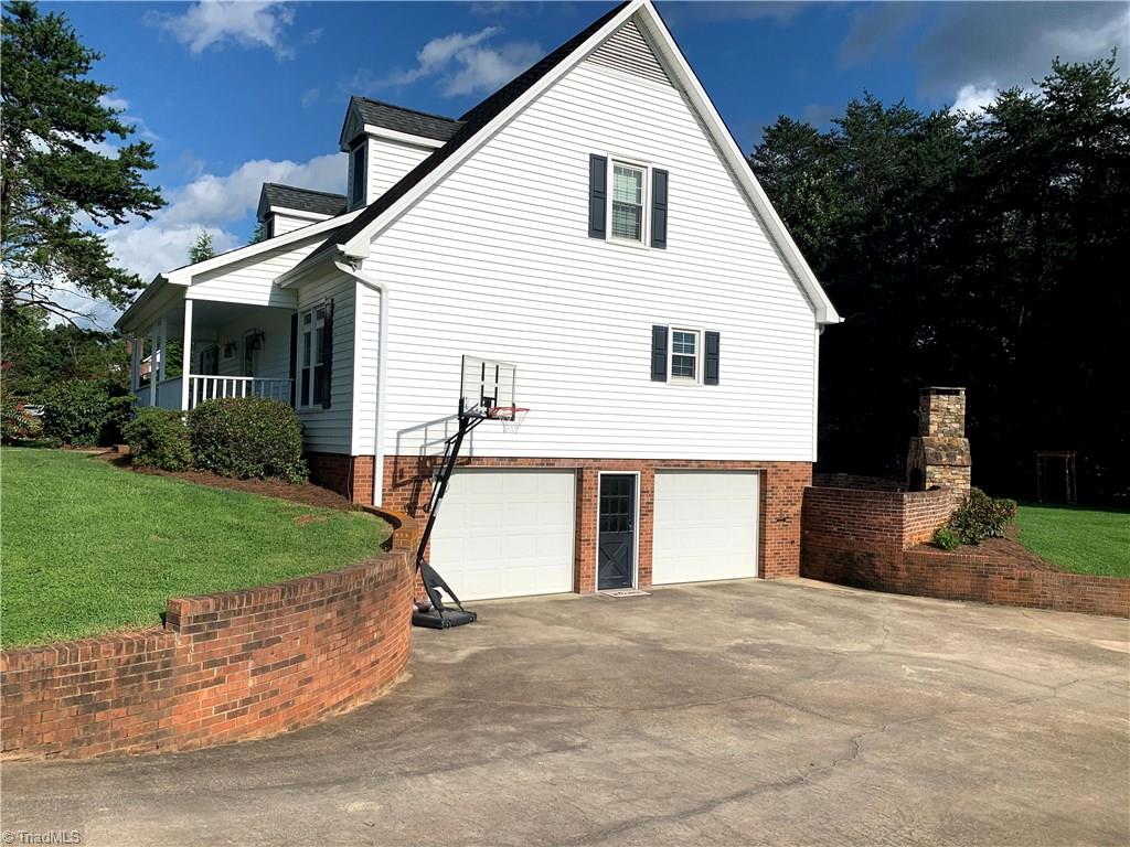 210 Huntingdon Road Lexington, NC 27295 - Photo 3 of 26 Gallery Image 3