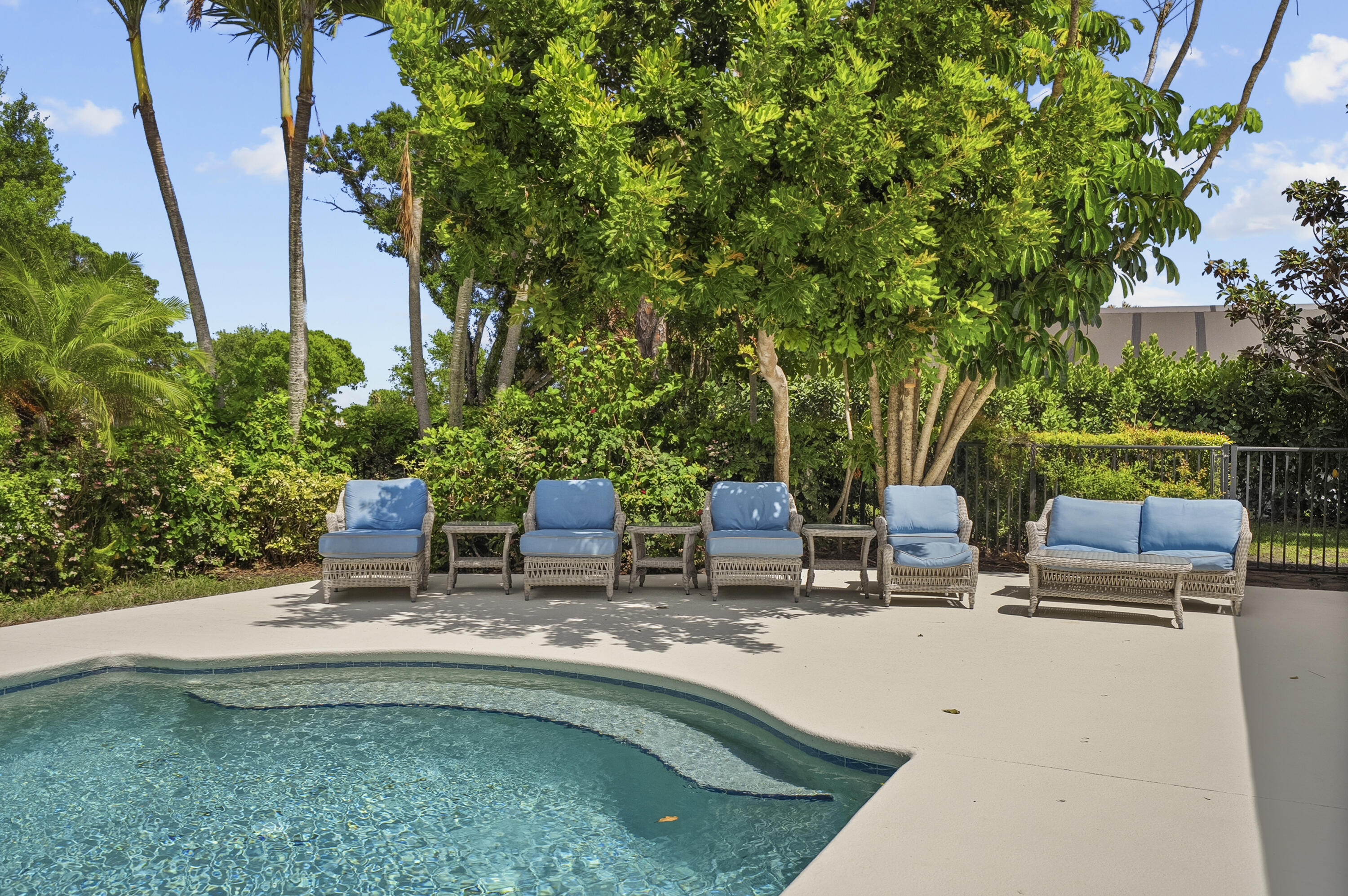 5311 Southeast Burning Tree Circle Stuart, FL 34997 - Photo 45 of 79 DSC05026