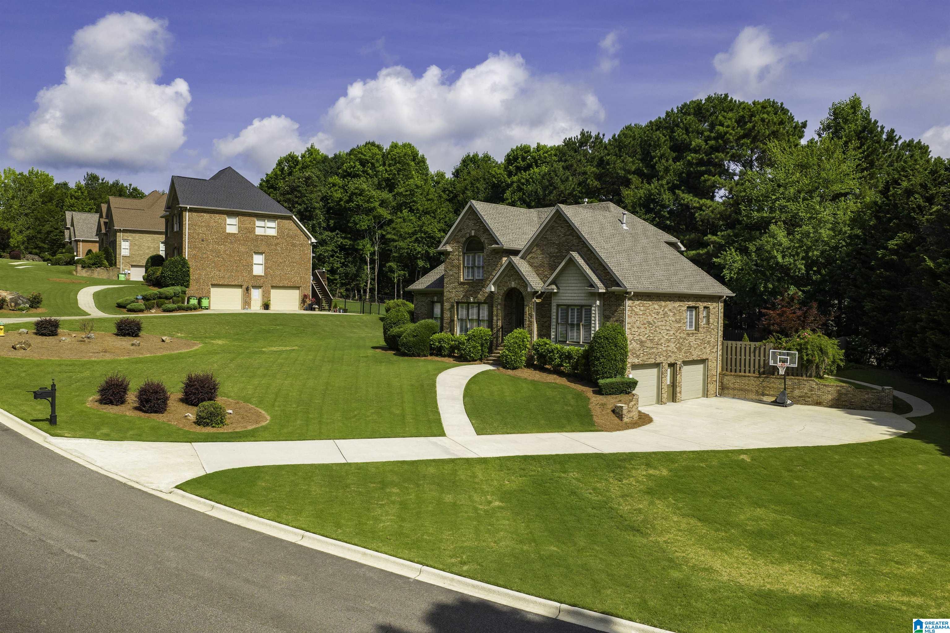 171 Middleridge Drive Springville, AL 35146 - Photo 2 of 48