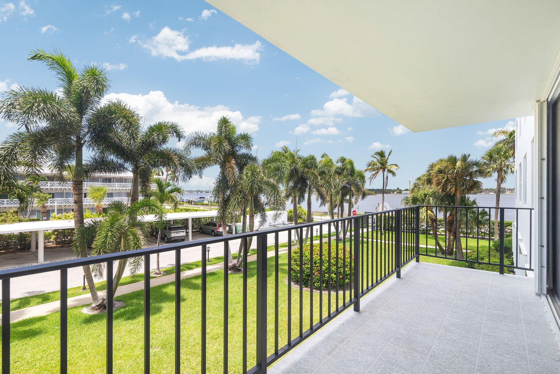 3800 Washington Road, Unit 208 West Palm Beach, FL 33405 - Photo 17 of 31 15