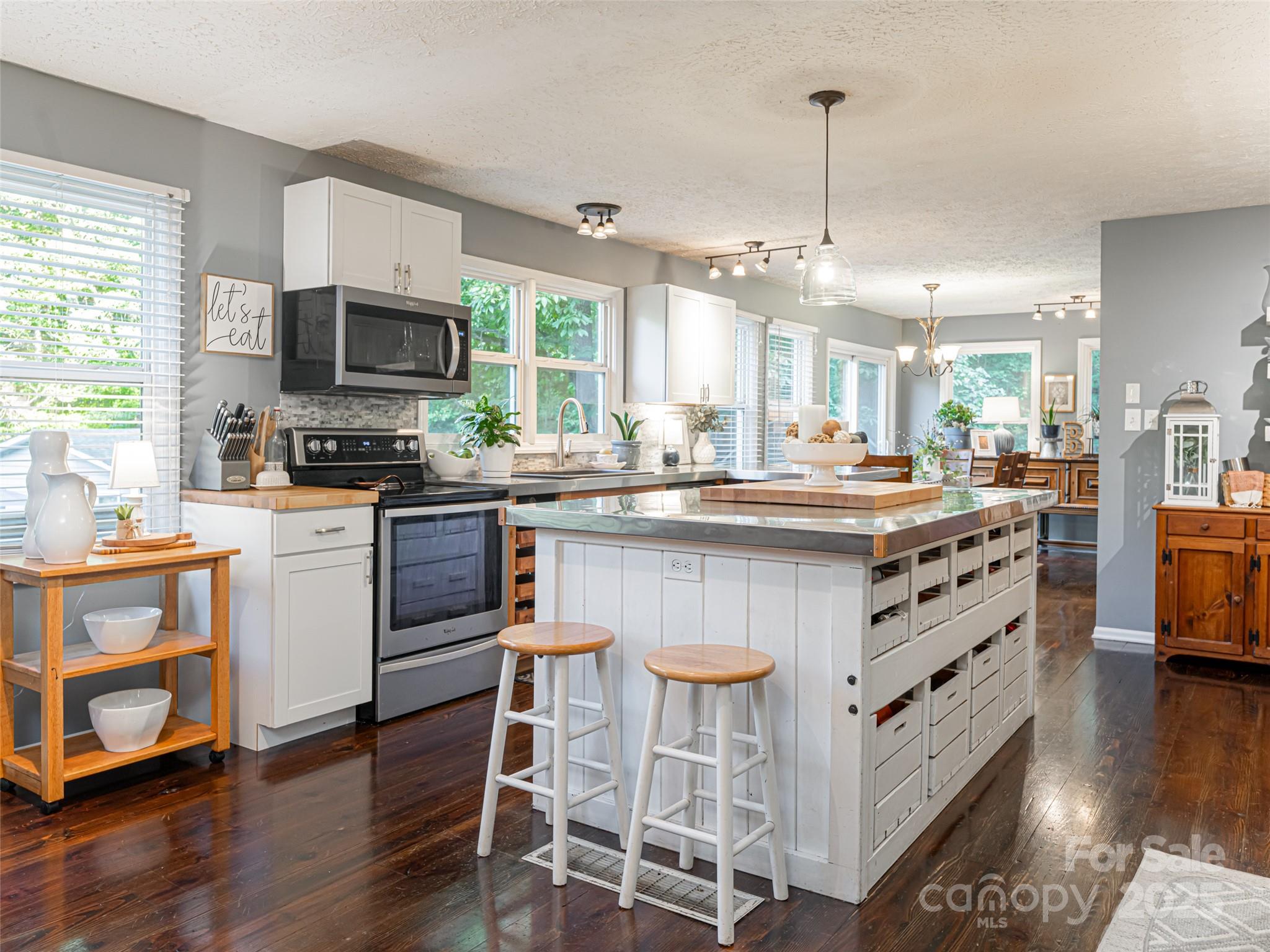 218 Old Fellowship Road Swannanoa, NC 28778 - Photo 10 of 46