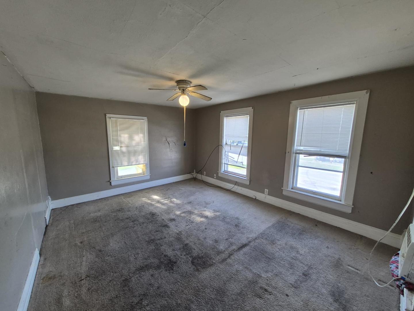 1202 17th Avenue Viola, IL 61486 - Photo 22 of 24