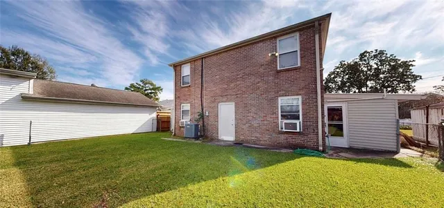 $360,000 | 3939-3941 Bauvais Street, Metairie, LA 70001