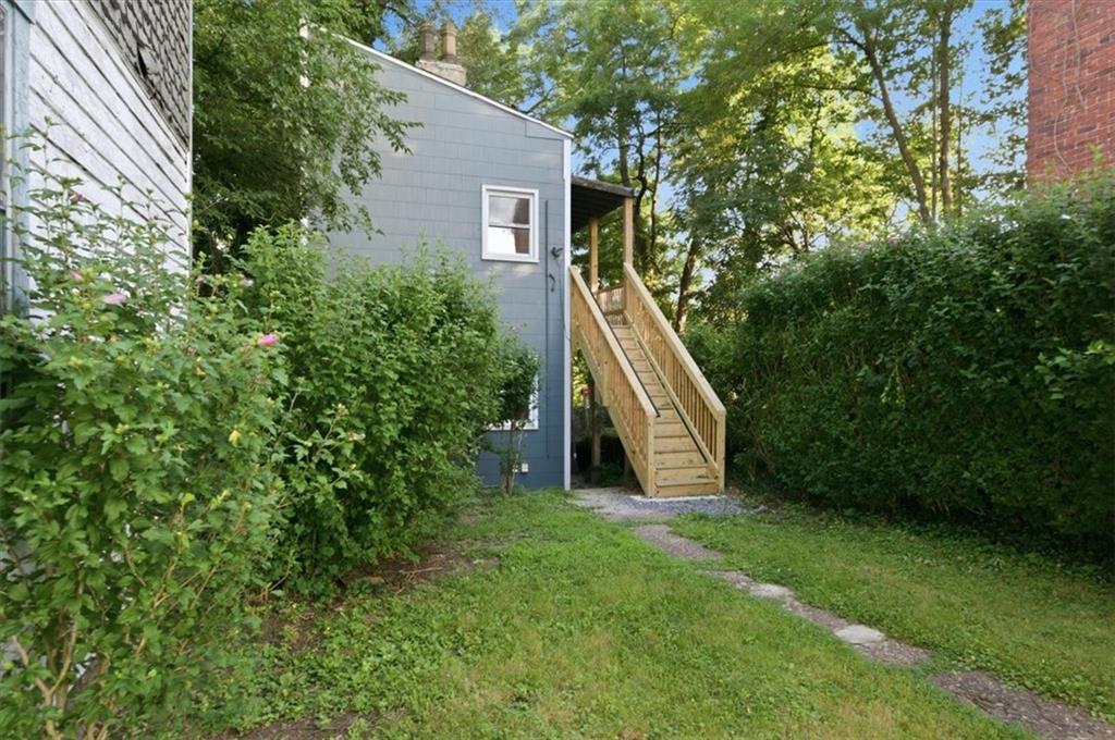 1229 Success Street Pittsburgh, PA 15212 - Photo 2 of 25