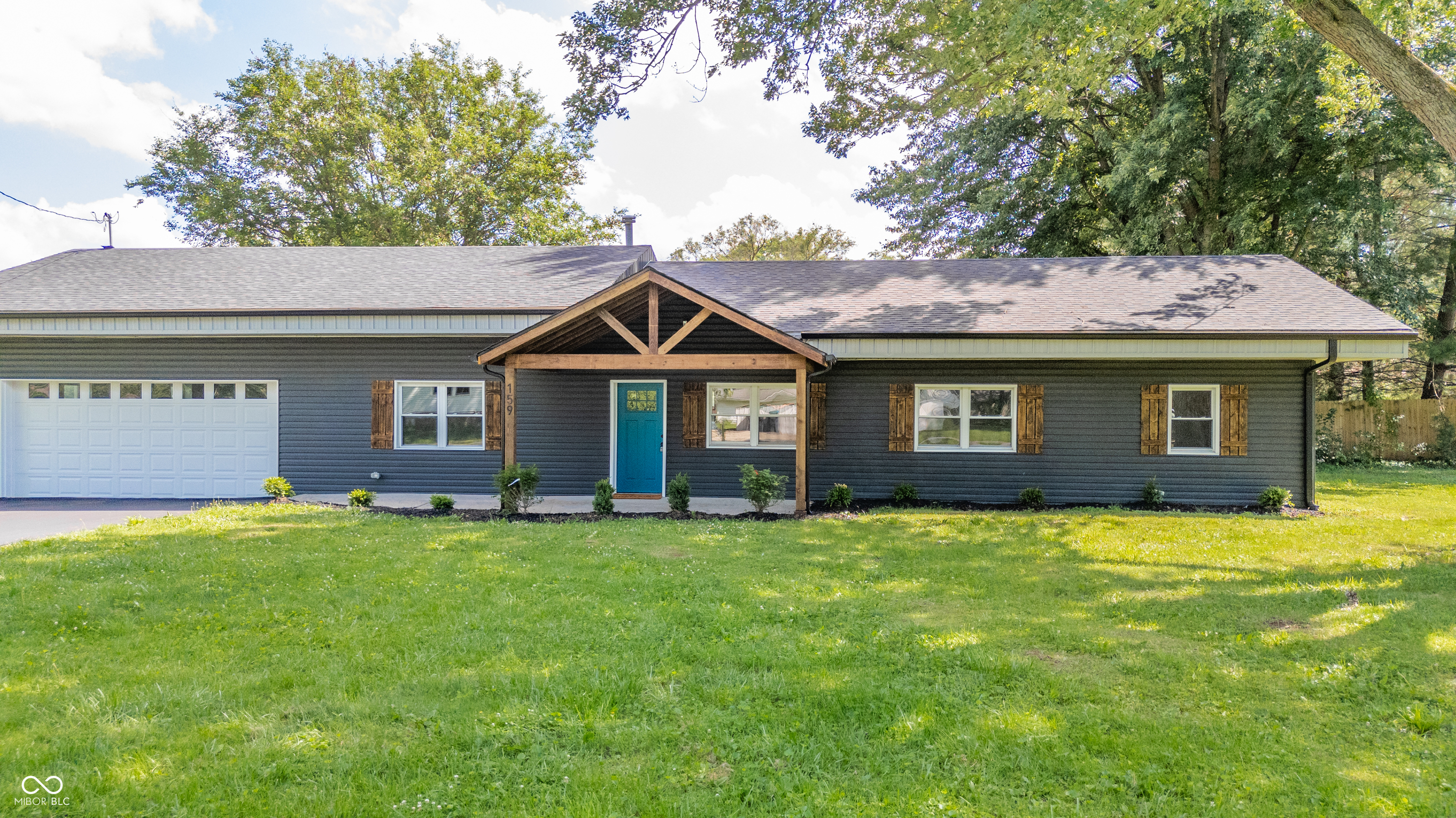159 Garden Drive Pendleton, IN 46064 - Photo 2 of 36