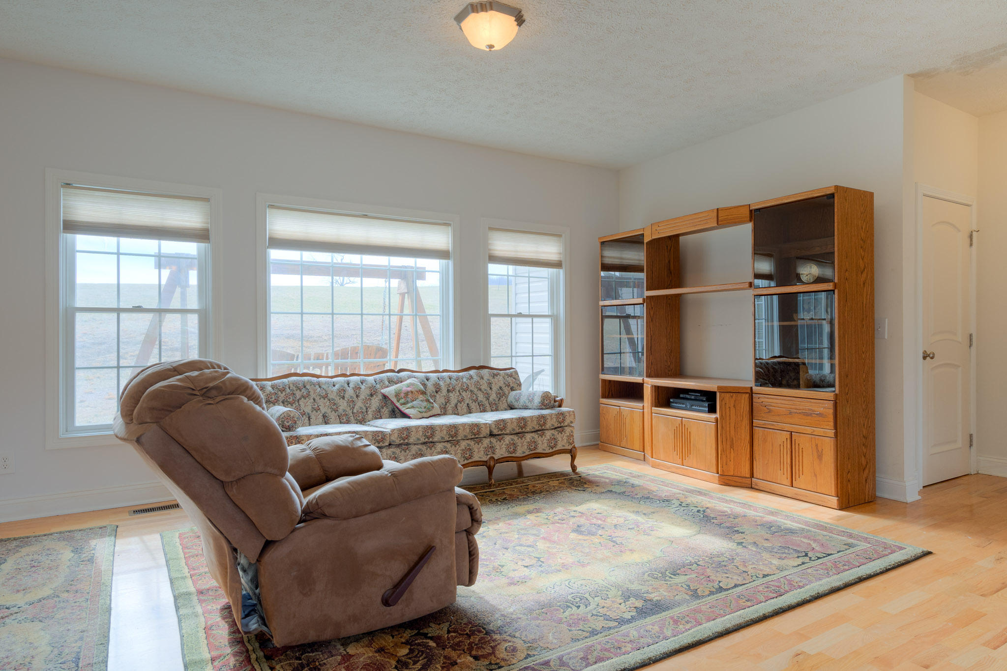 4778 Shelburne Road Radford, VA 24141 - Photo 8 of 55 4778_ShelburneRd_Web-8