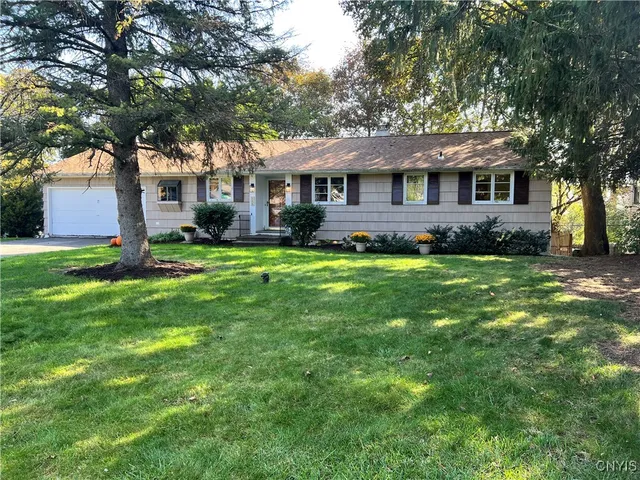 $264,900 | 126 Downing Road, DeWitt, NY 13214