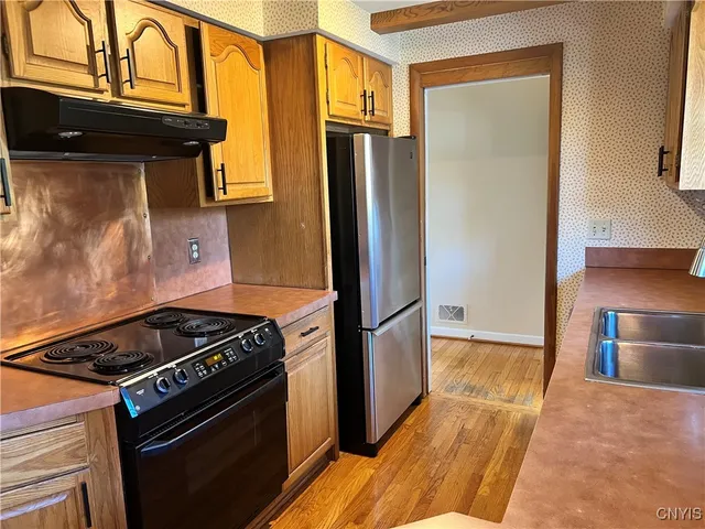 $264,900 | 126 Downing Road, DeWitt, NY 13214