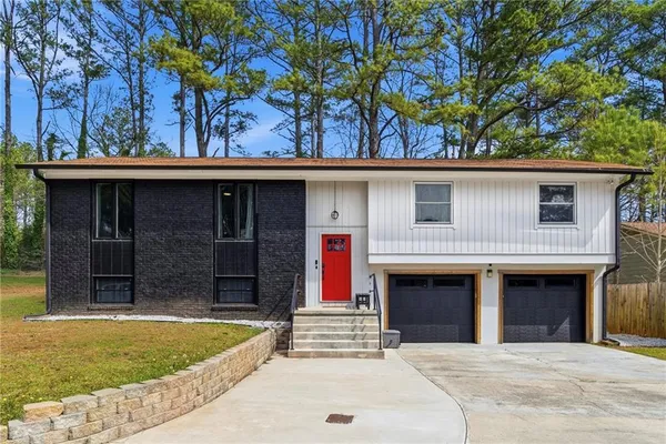 $419,000 | 2470 Northbrook Road, Snellville, GA 30039