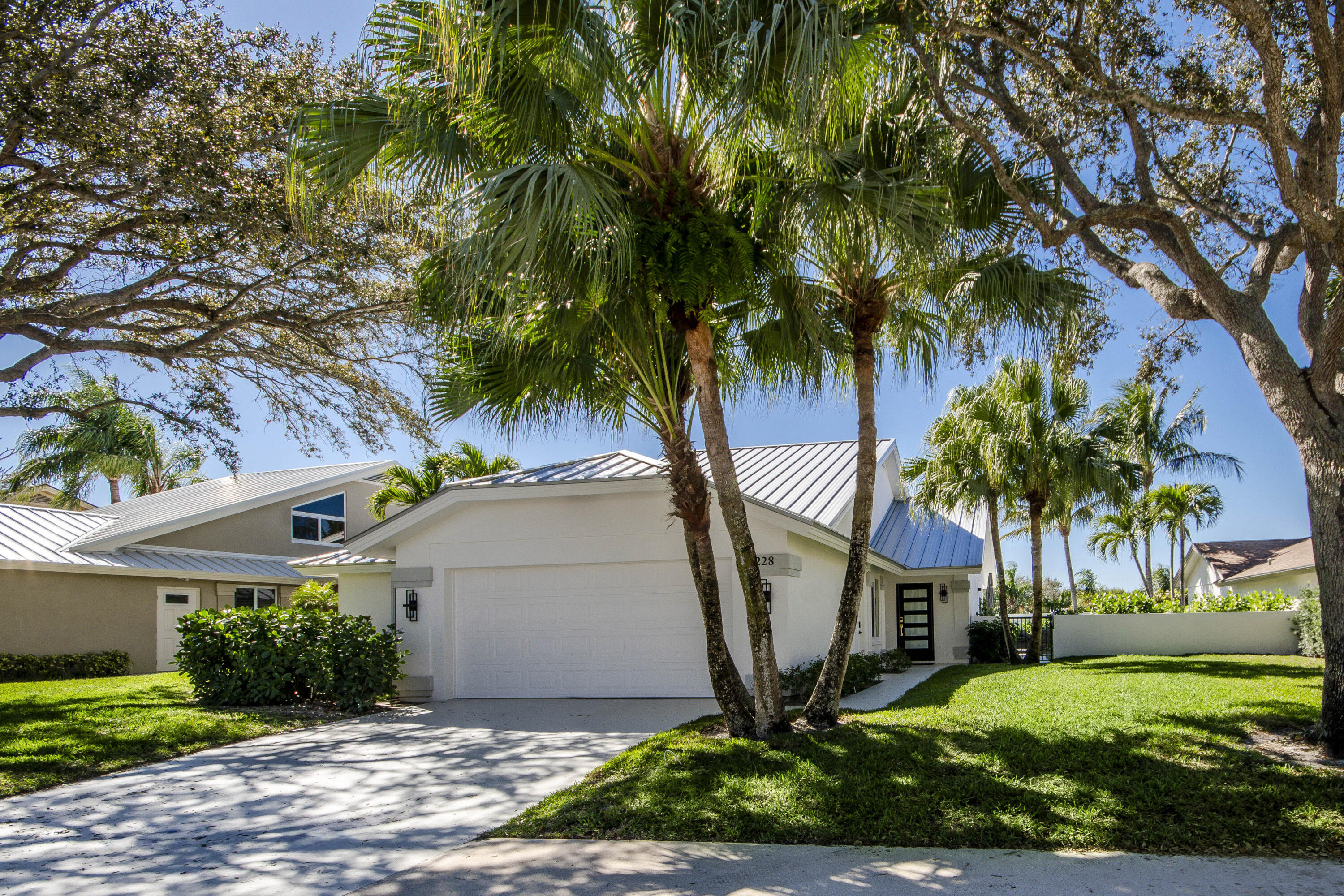 228 Ridge Road Jupiter, FL 33477 - Photo 1 of 59 _IMG6095