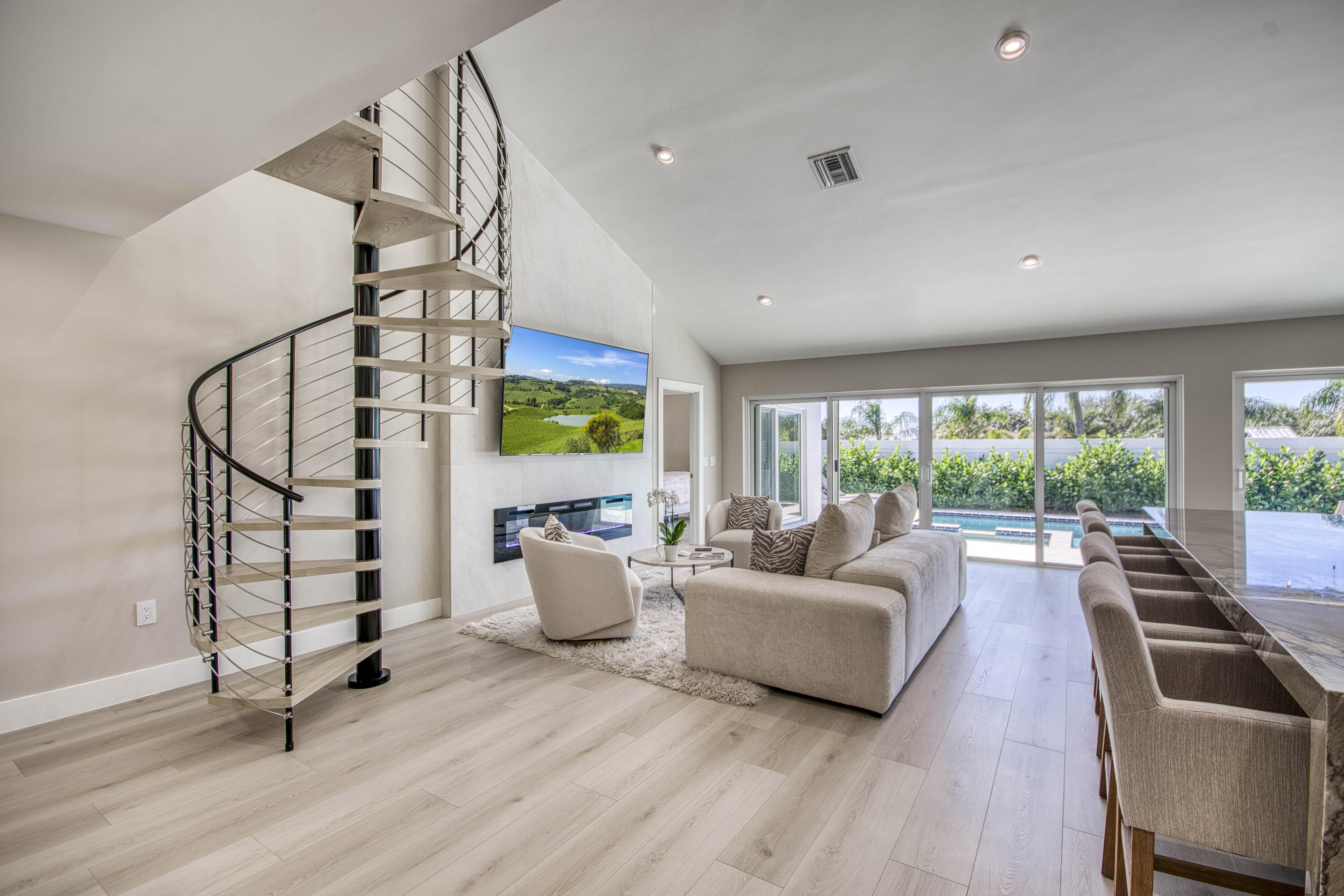 228 Ridge Road Jupiter, FL 33477 - Photo 4 of 59 _IMG6271_HDR