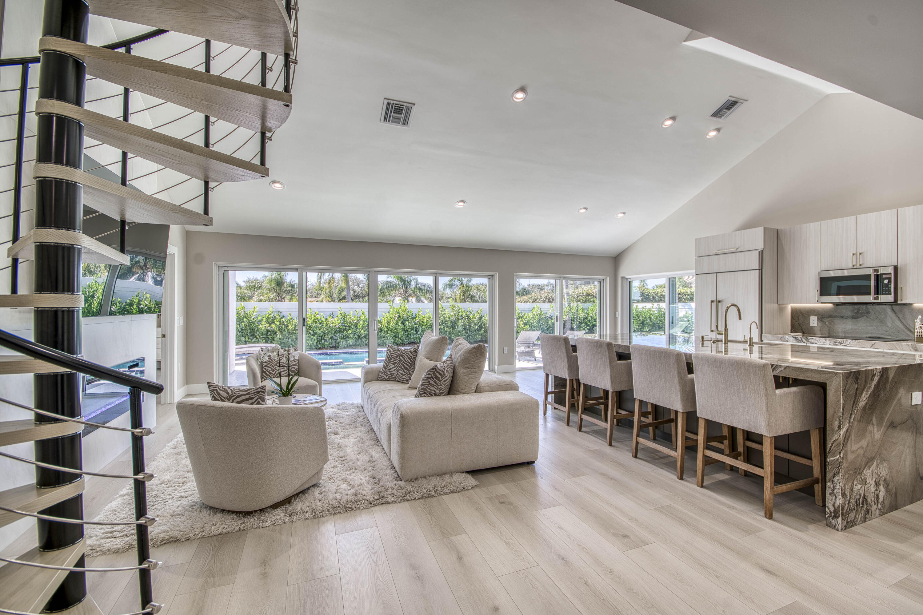 228 Ridge Road Jupiter, FL 33477 - Photo 5 of 59 _IMG6276_HDR