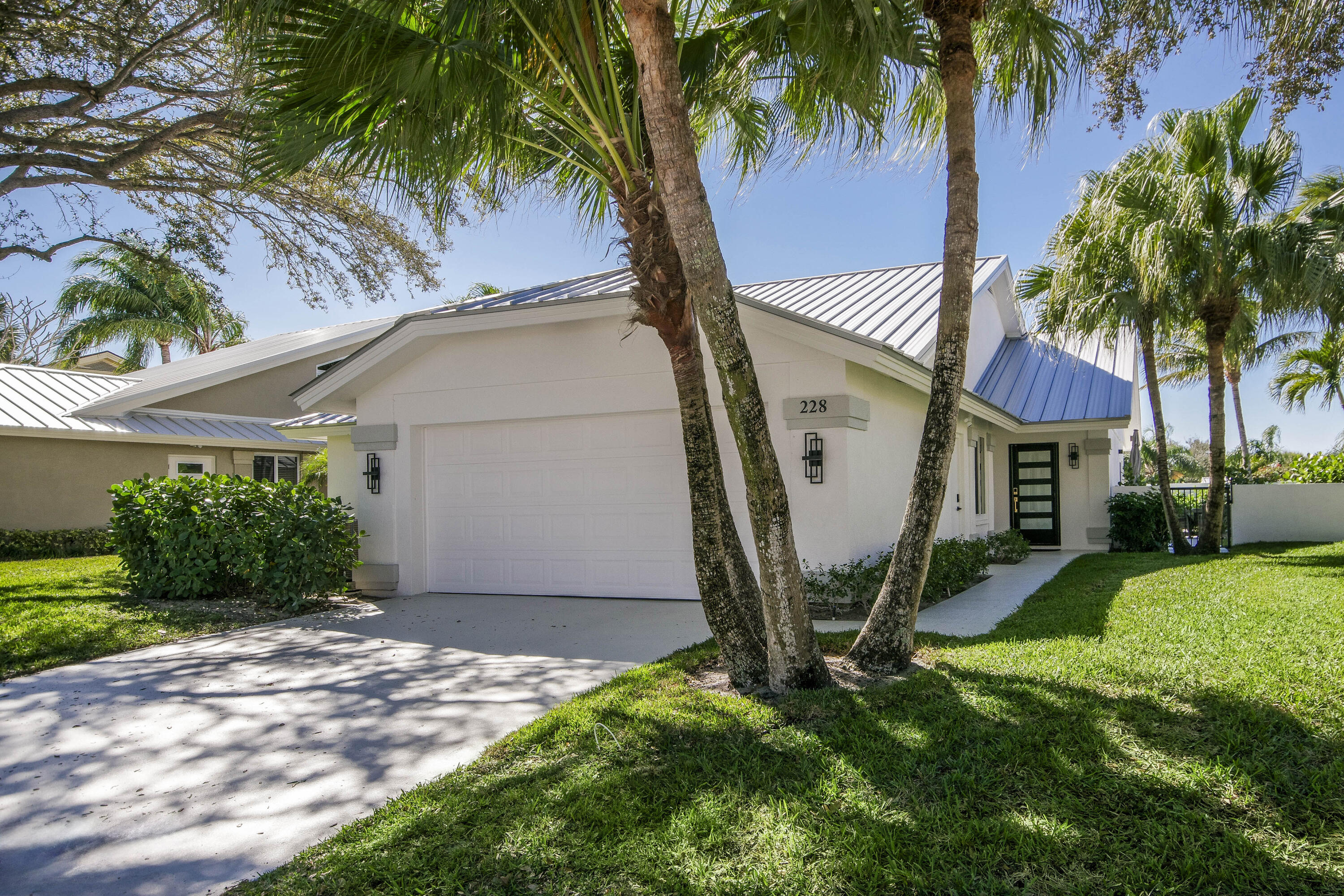 228 Ridge Road Jupiter, FL 33477 - Photo 51 of 59 _IMG6089