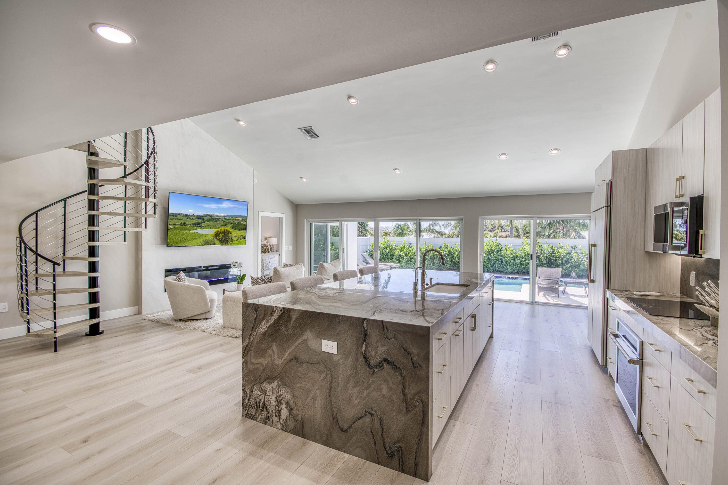 228 Ridge Road Jupiter, FL 33477 - Photo 6 of 59 _IMG6196_HDR
